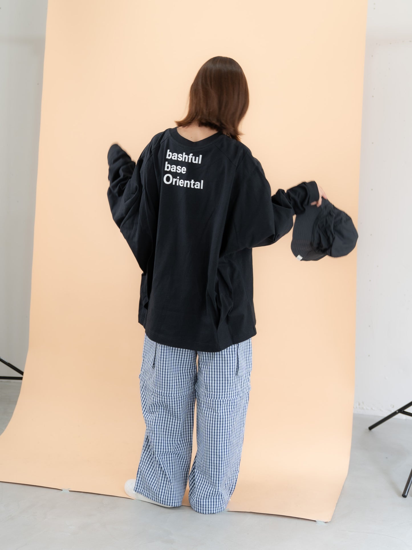 【bbO】バックロゴボリュームロンT