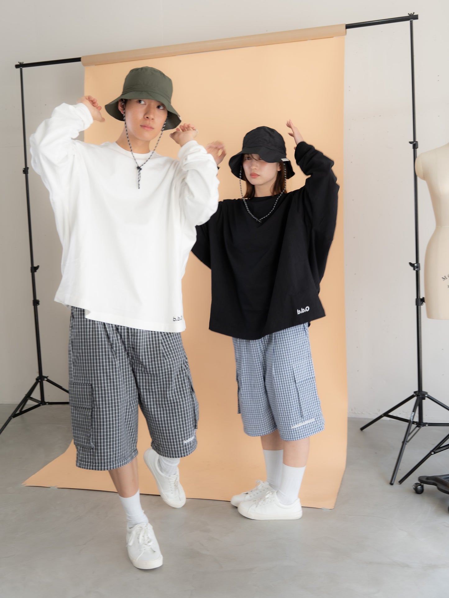 [SET]バックロゴボリュームロンT +チェック柄2WAYカーゴポケットパンツ(2set)