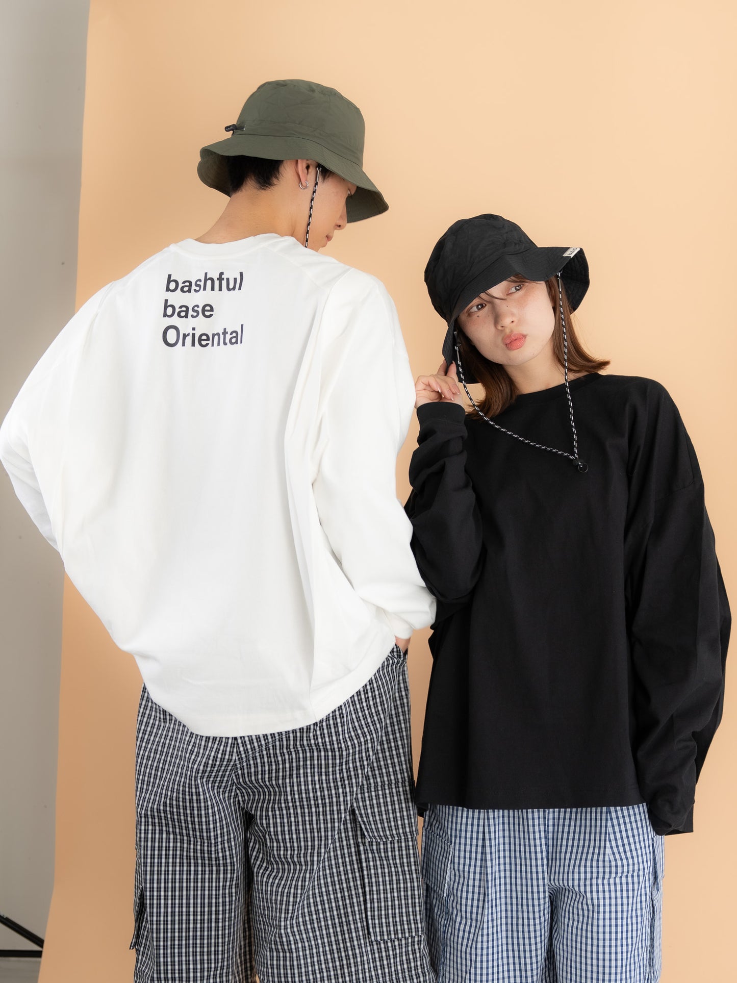 【bbO】バックロゴボリュームロンT