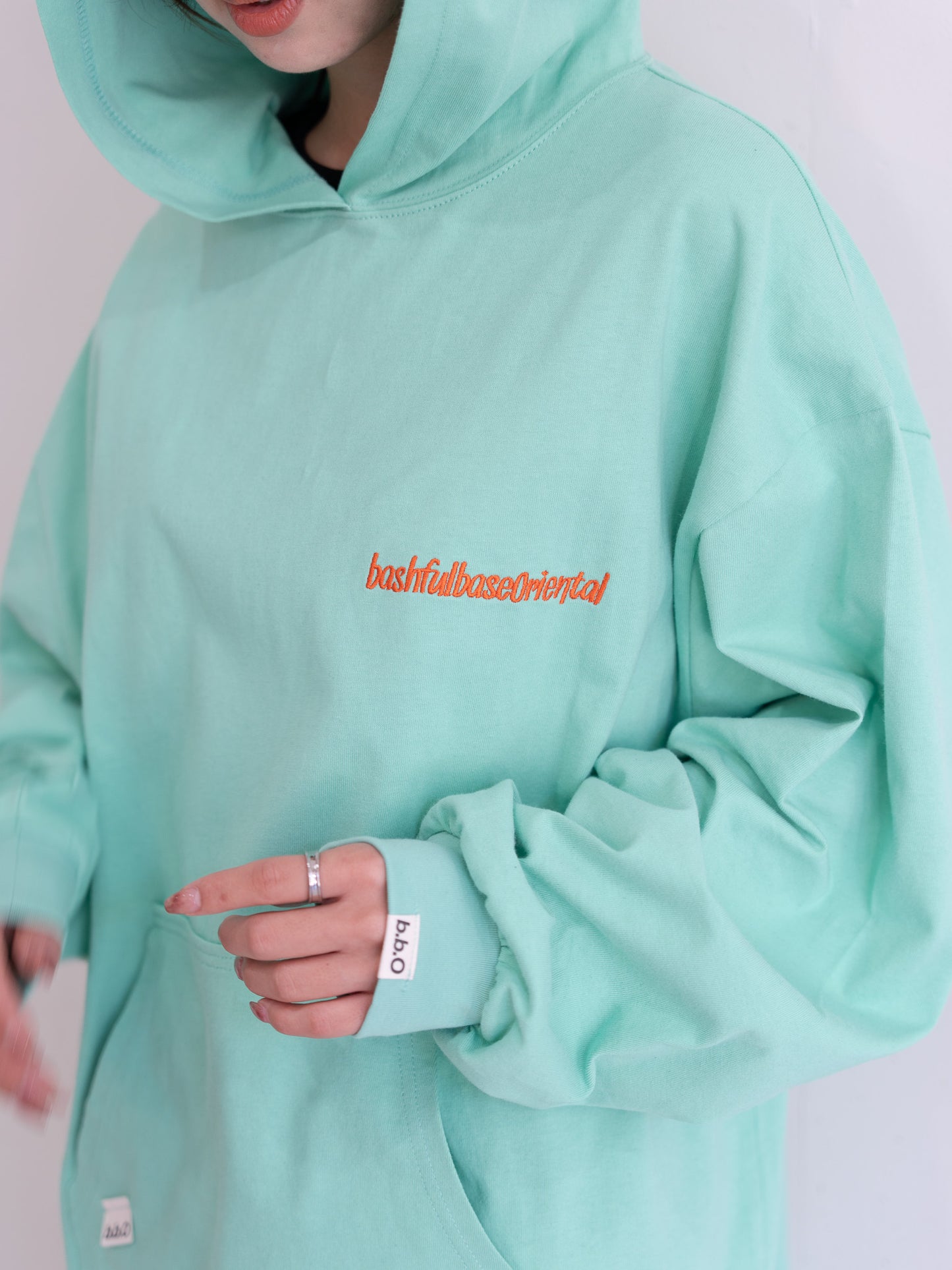 [SET]ロゴビッグシルエットカットフーディー・パーカー+ロゴビッグシルエットカットフーディー・パーカー(2set)