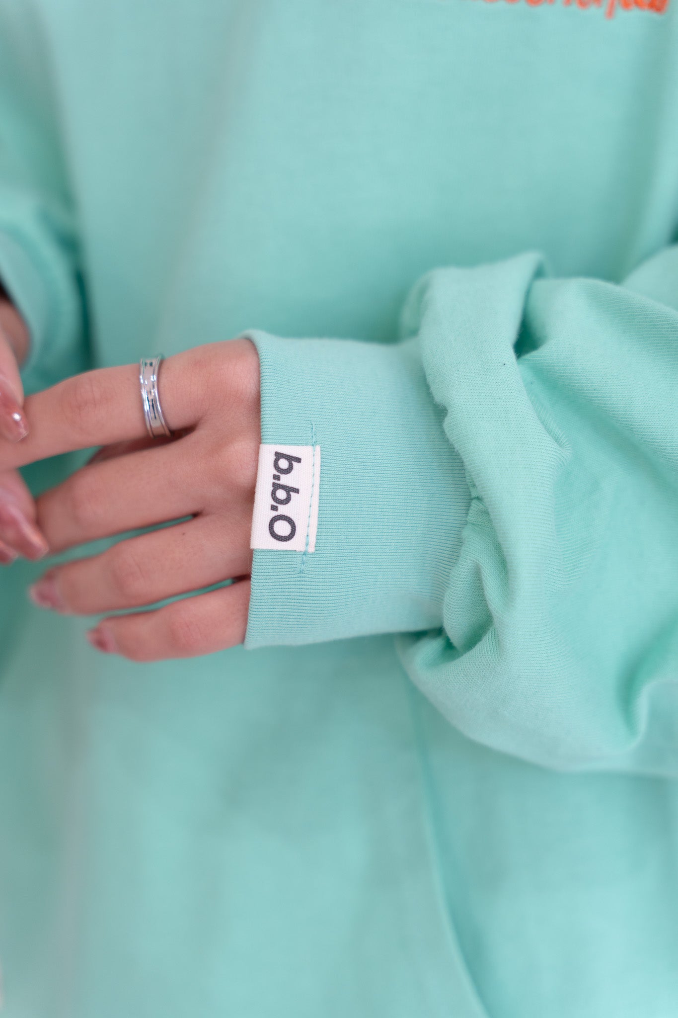 [SET]ロゴビッグシルエットカットフーディー・パーカー+ロゴビッグシルエットカットフーディー・パーカー(2set)