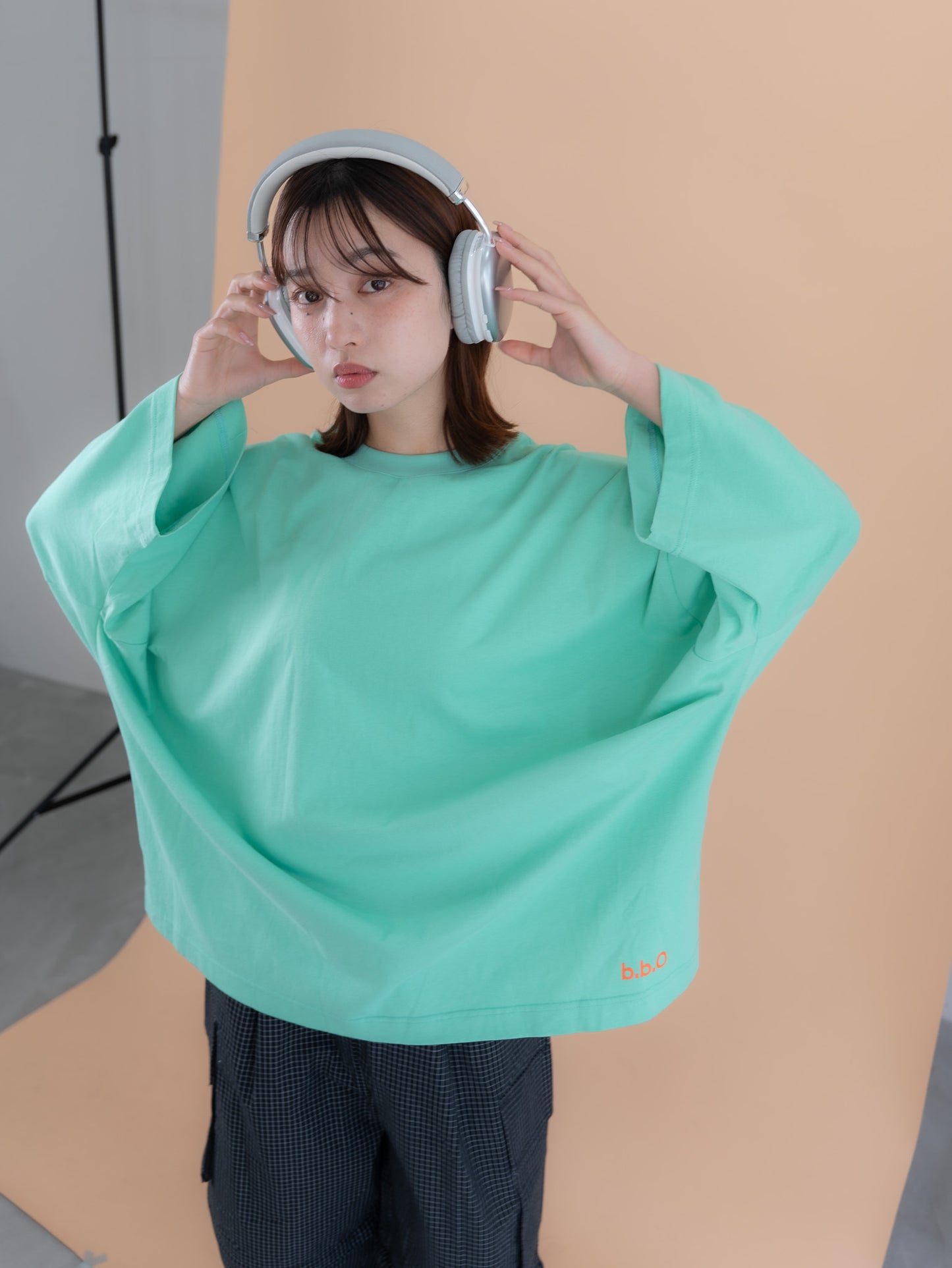 【bbO】バックロゴボリュームT