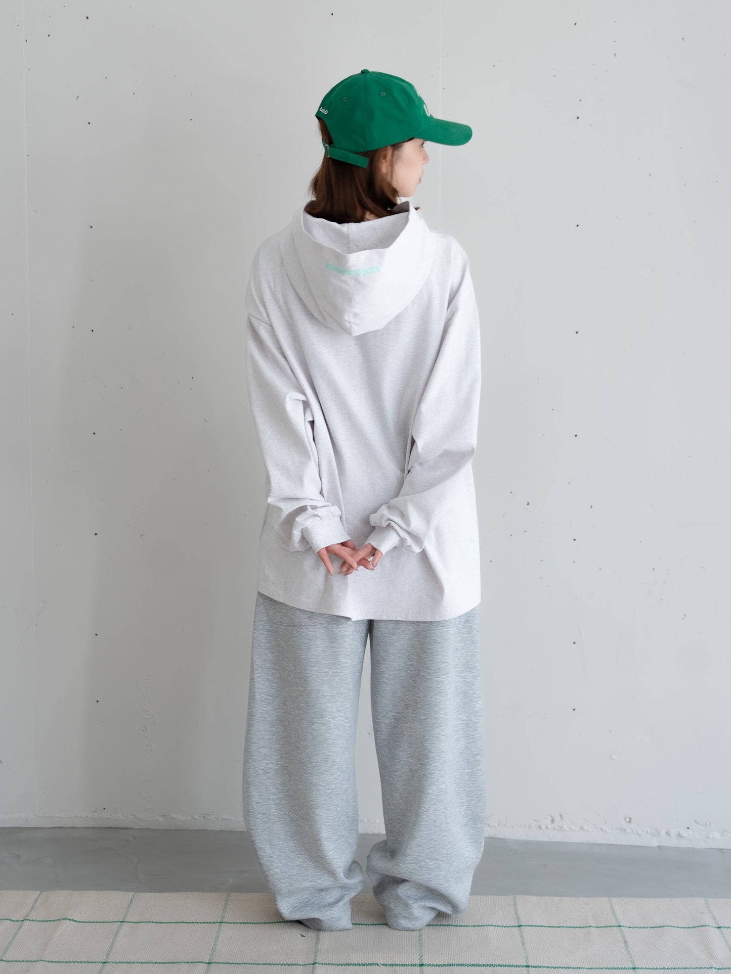 [SET]ロゴビッグシルエットカットフーディー・パーカー+ロゴビッグシルエットカットフーディー・パーカー(2set)