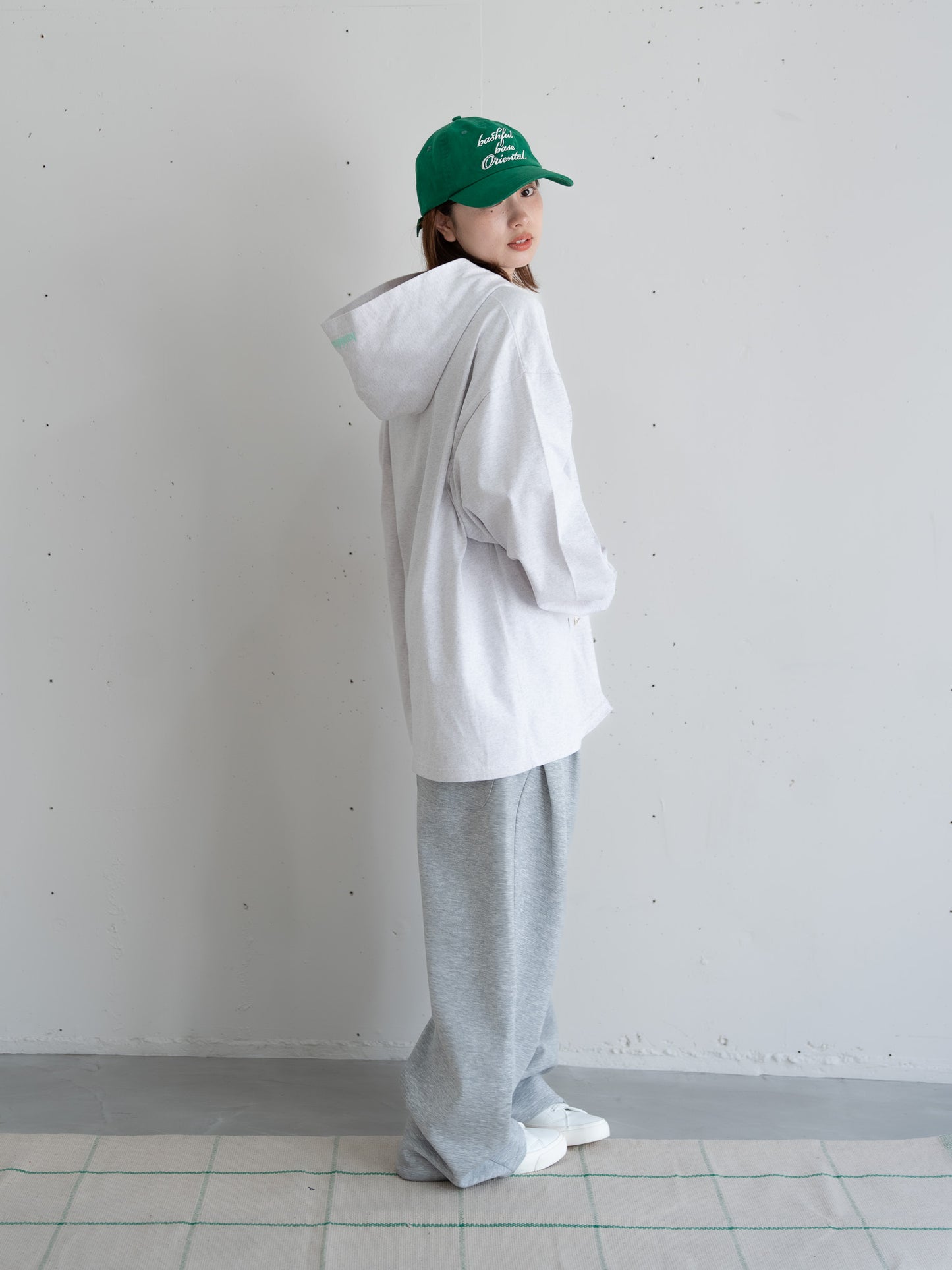 [SET]ロゴビッグシルエットカットフーディー・パーカー+ロゴビッグシルエットカットフーディー・パーカー(2set)