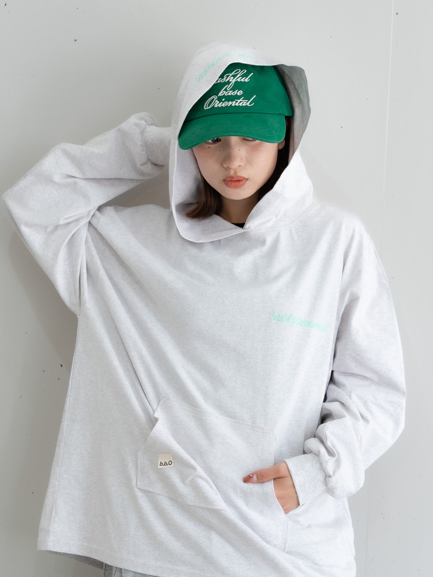 [SET]ロゴビッグシルエットカットフーディー・パーカー+ロゴビッグシルエットカットフーディー・パーカー(2set)