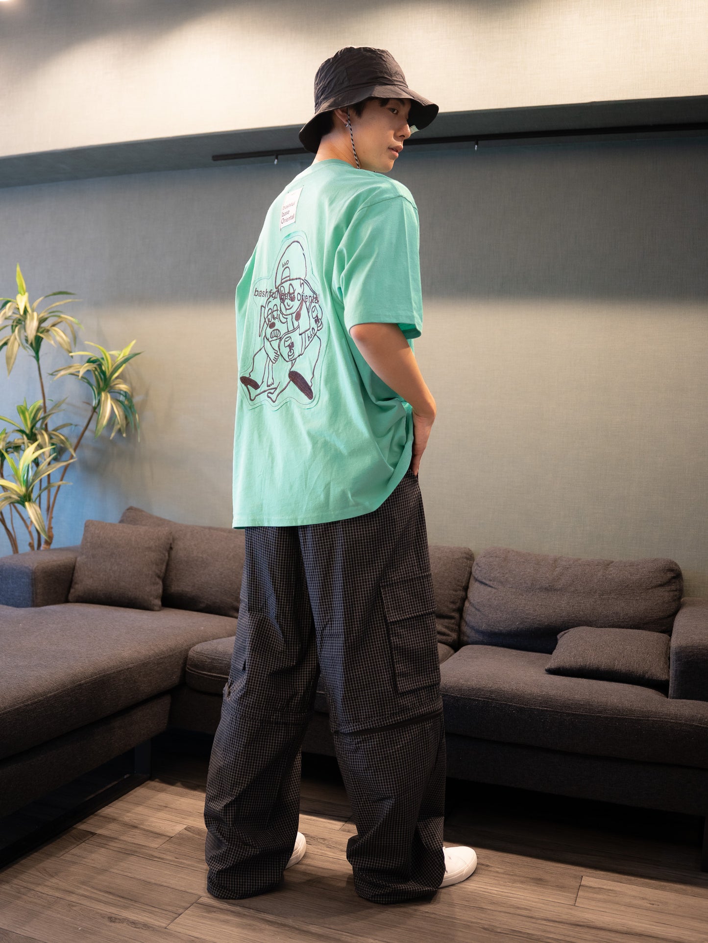 【bbO】オーバーサイズバッシュフルくんパッチT