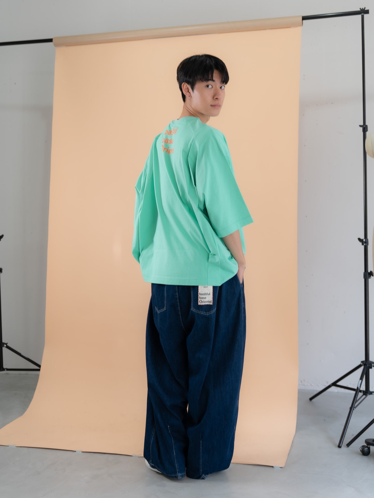 【bbO】バックロゴボリュームT