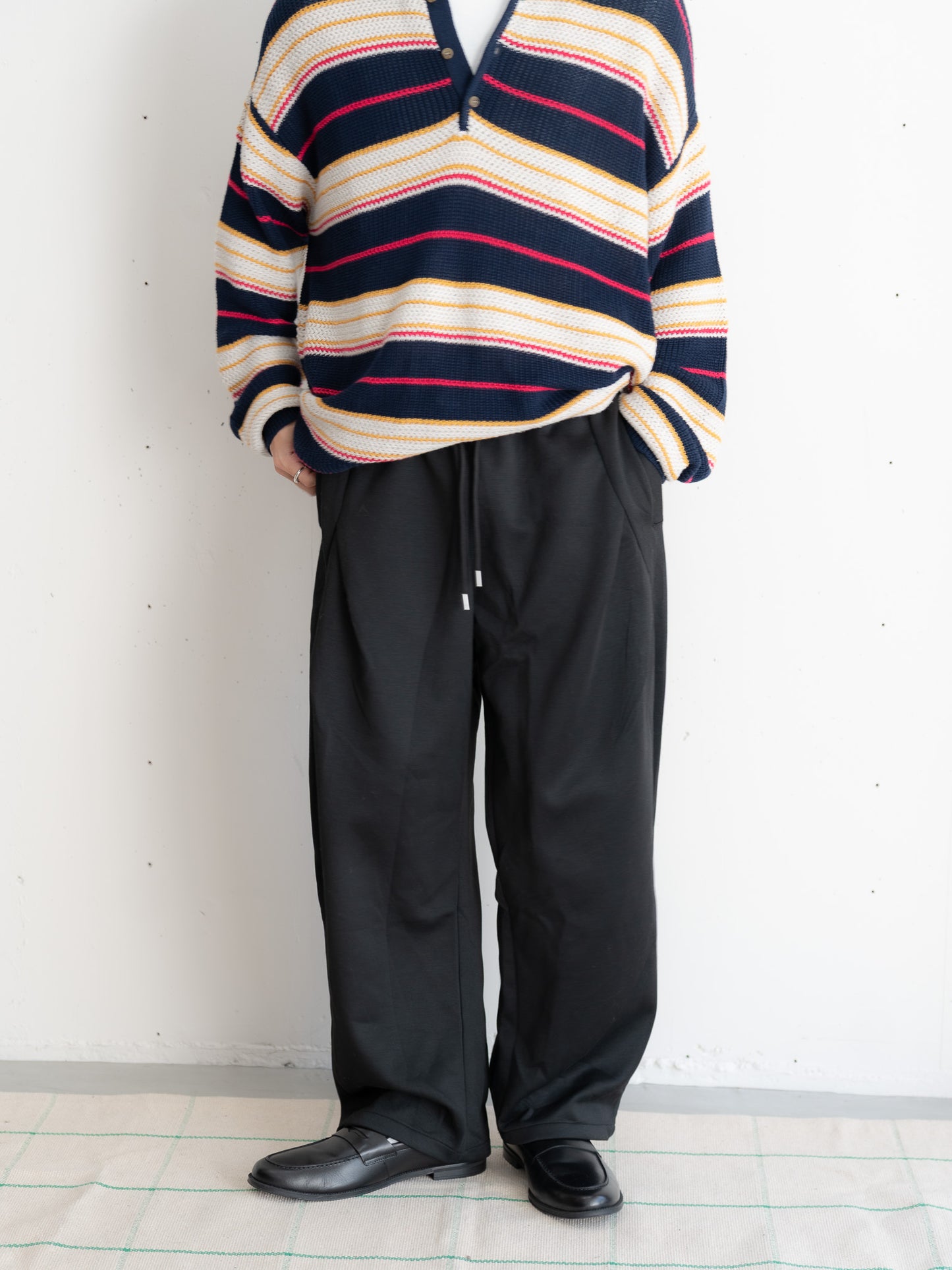 【bbO】デザインスウェットカーブパンツ