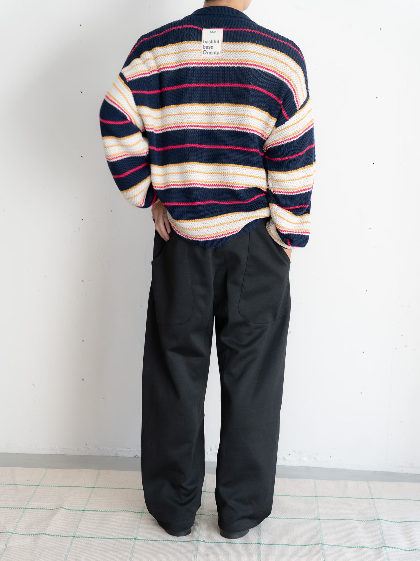 【bbO】デザインスウェットカーブパンツ