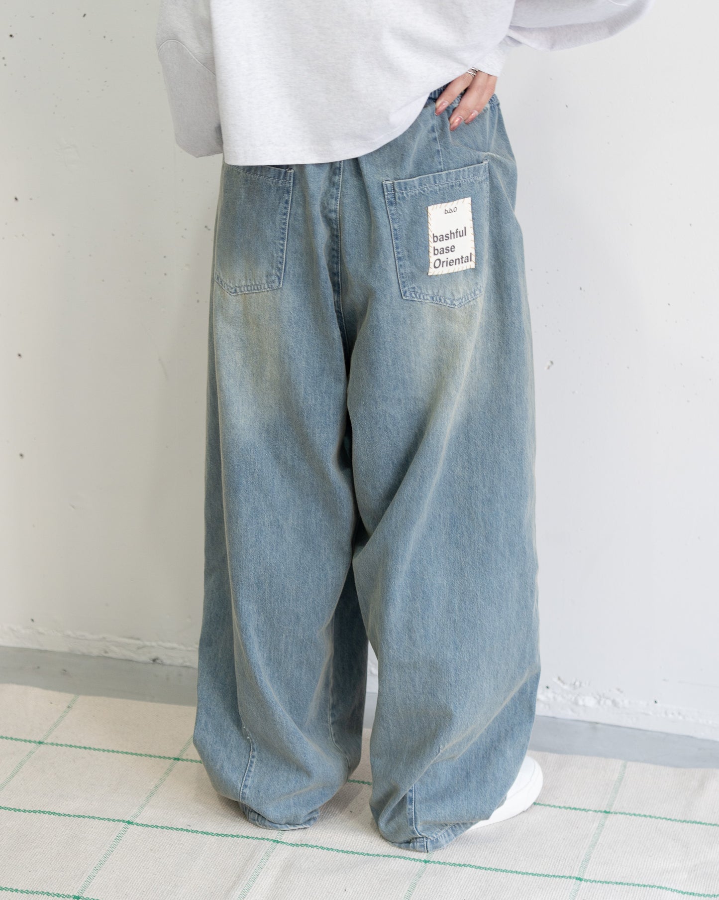 【bbO】イージーコクーンワイドデニムパンツ