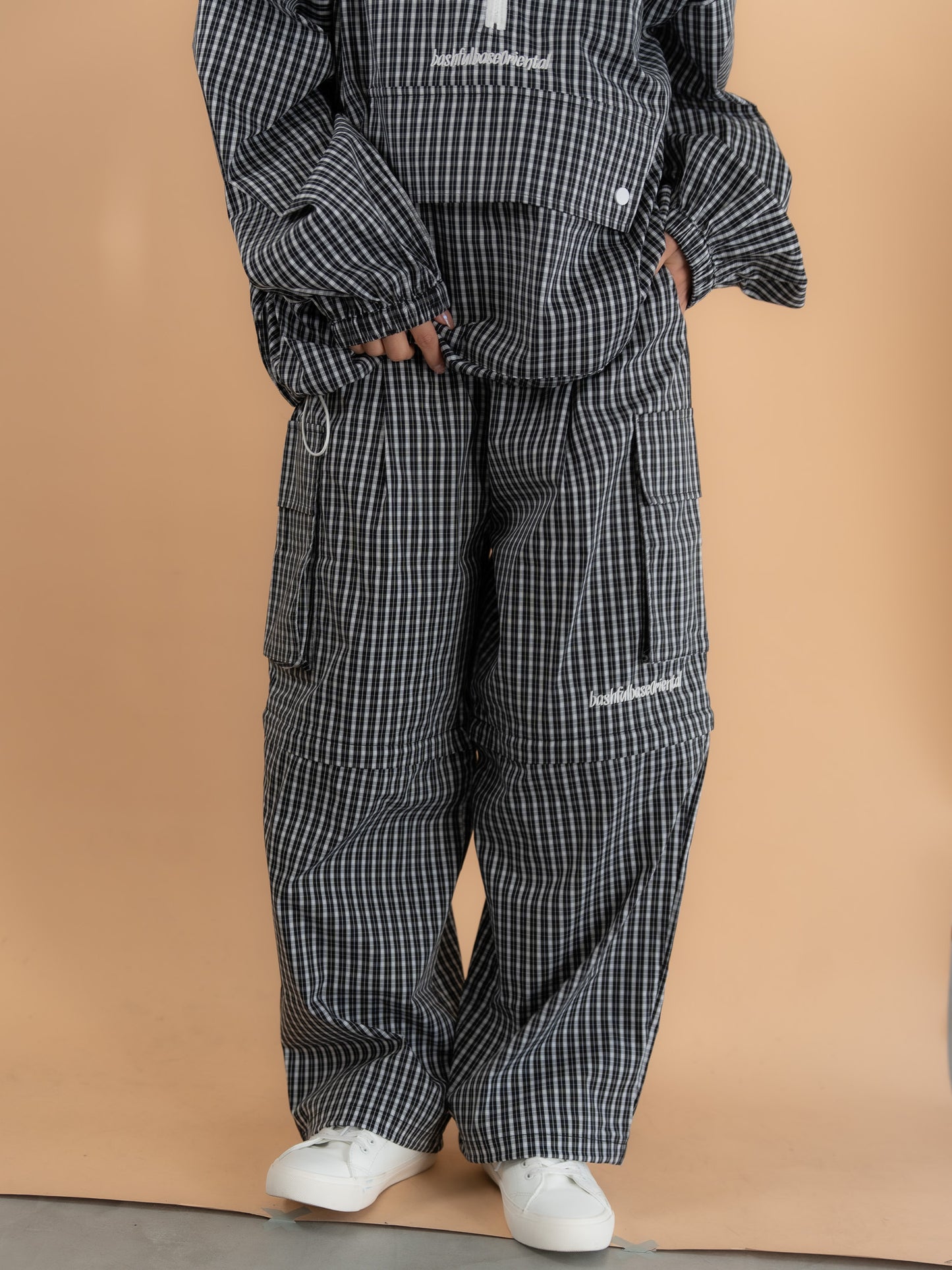 【bbO】チェック柄2WAYカーゴポケットパンツ