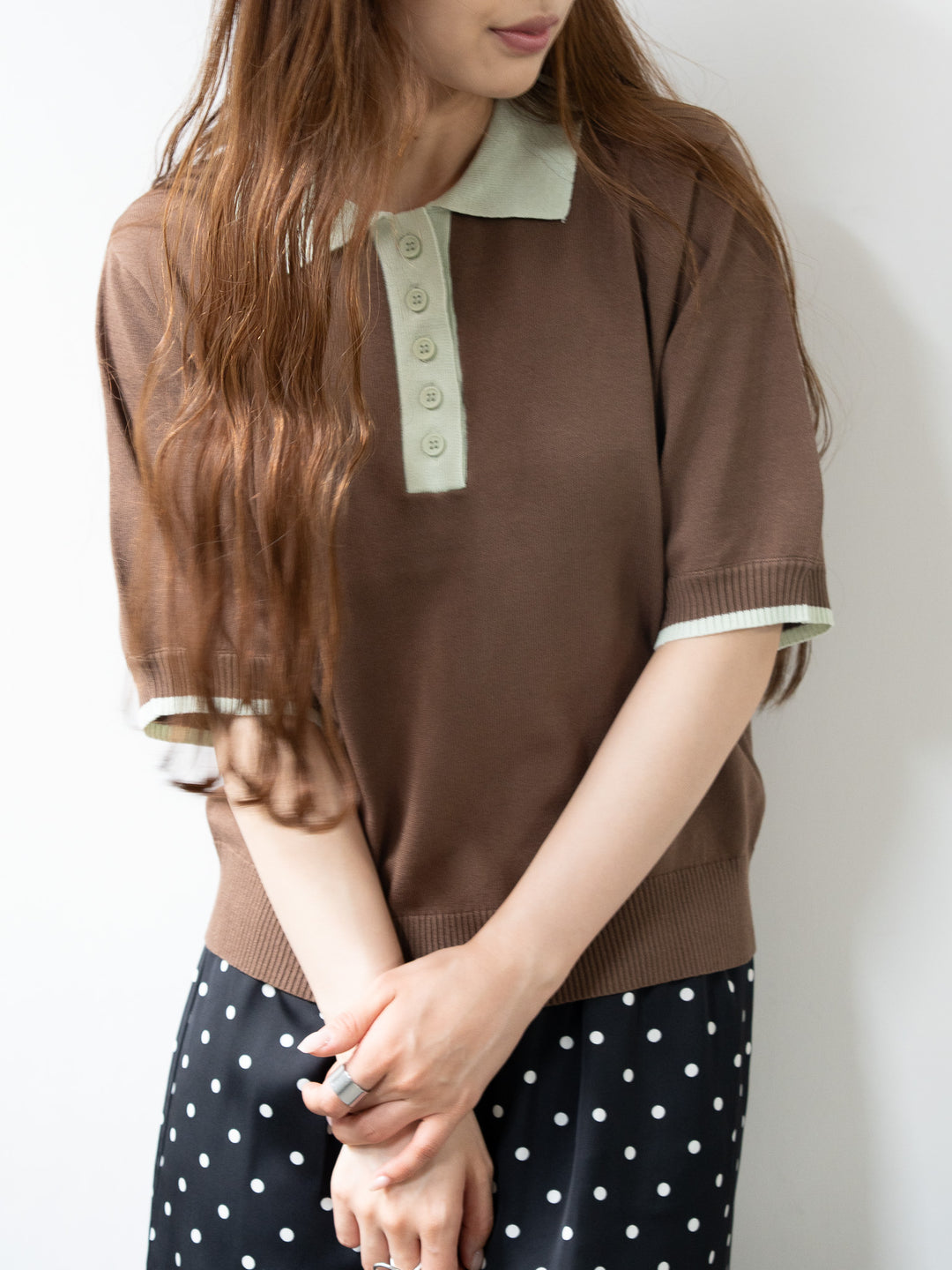 【bbO】バイカラークロップドポロニット