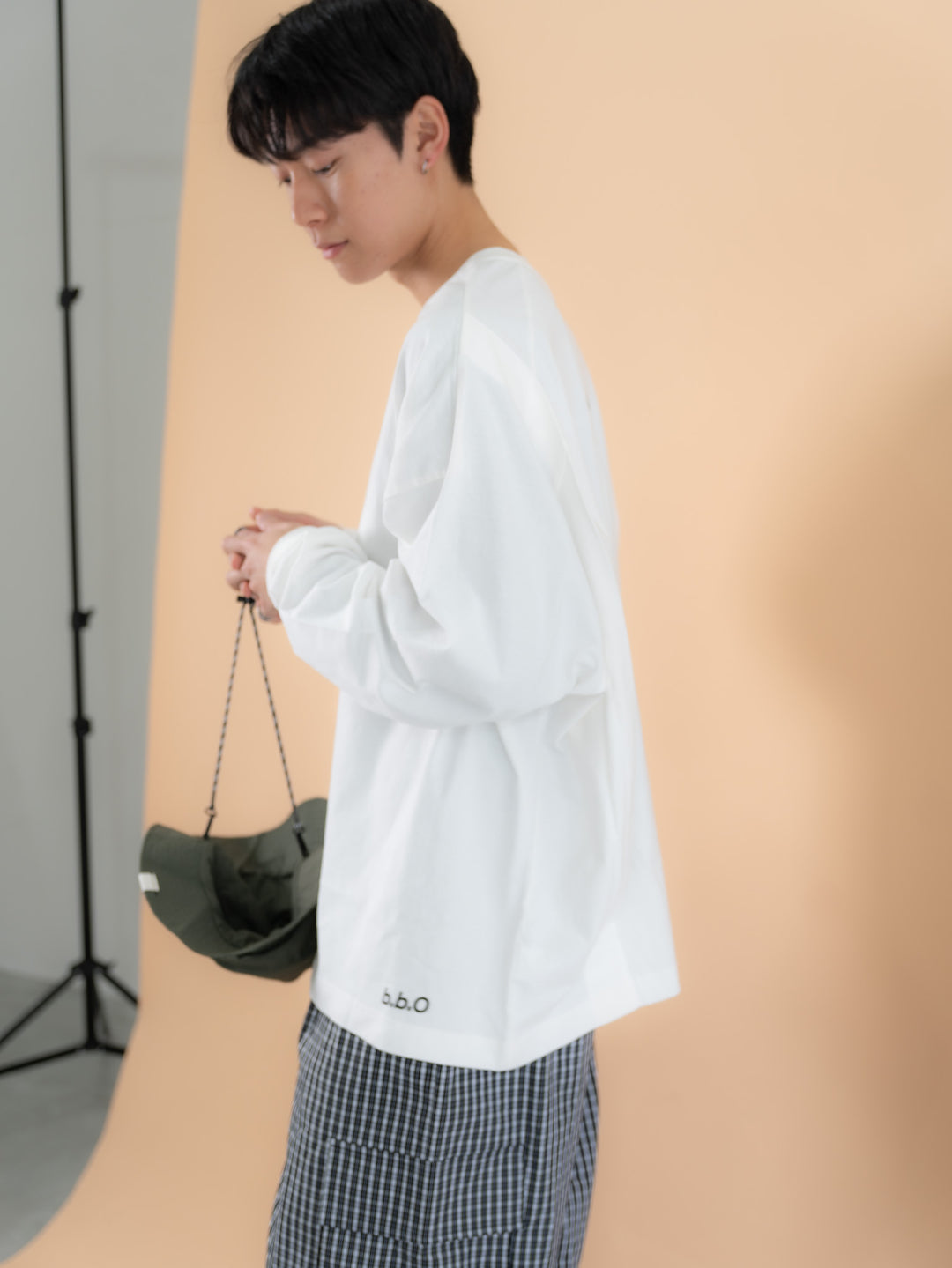 【bbO】バックロゴボリュームロンT