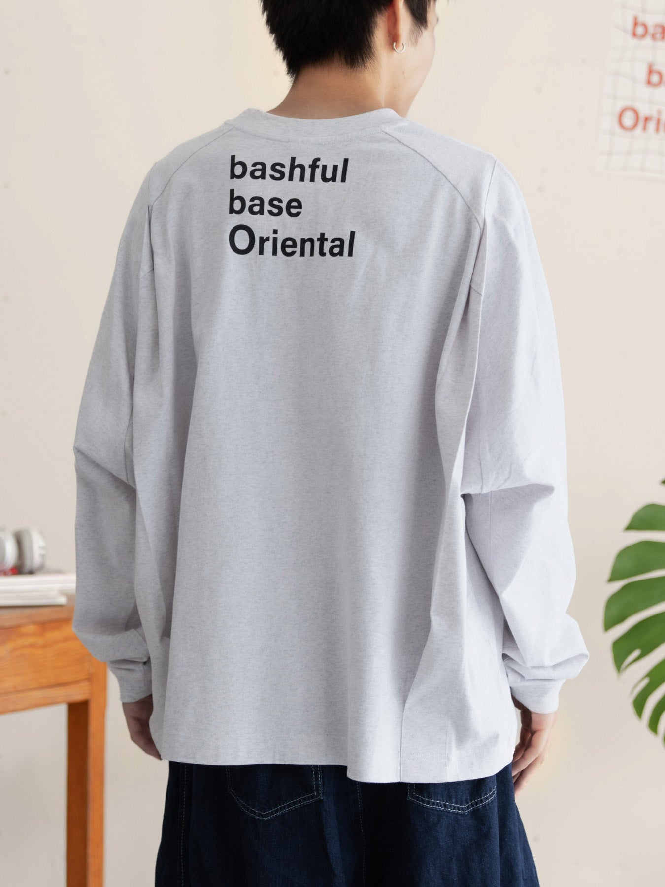 【bbO】バックロゴボリュームロンT