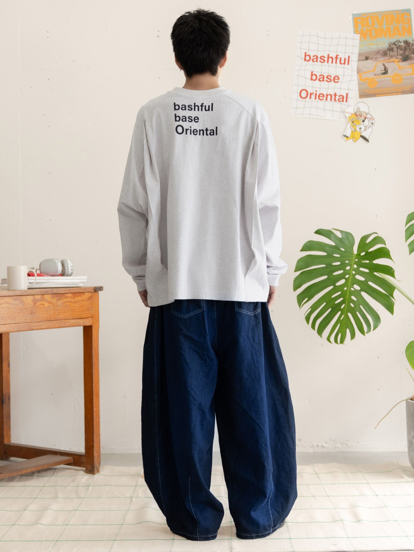 【bbO】バックロゴボリュームロンT